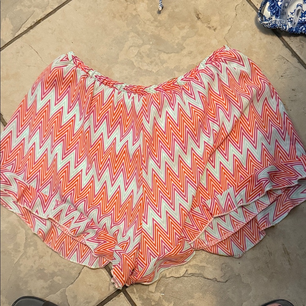 Small Altar’d state flowy shorts